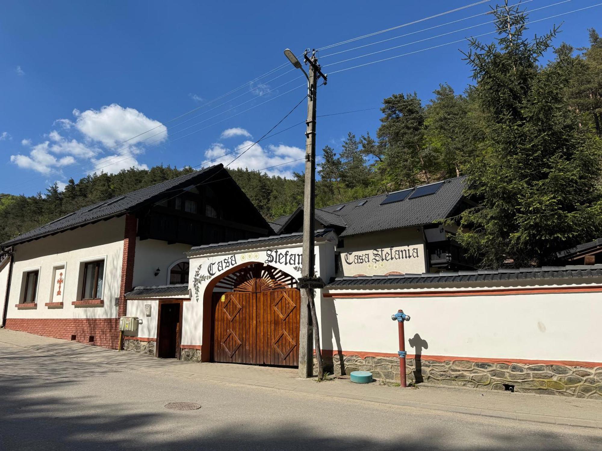 Casa Stefania Hotell Tălmaciu Exteriör bild