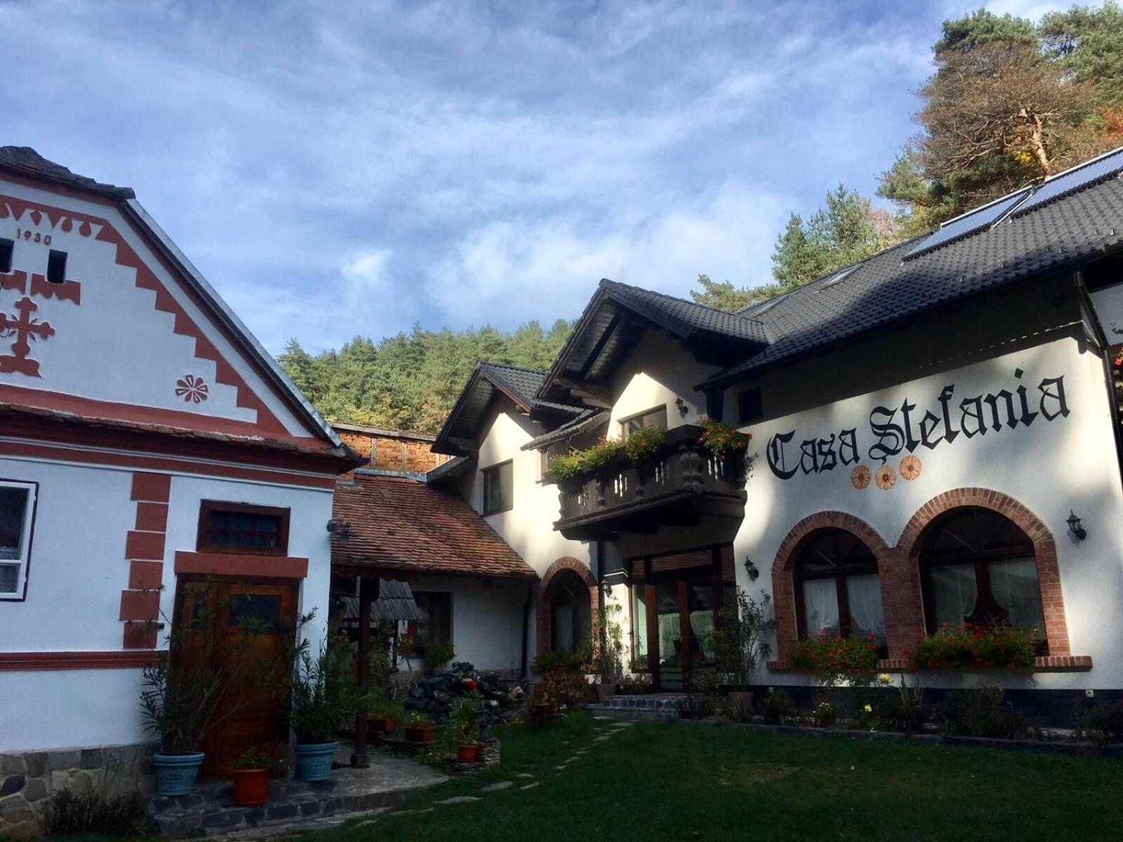 Casa Stefania Hotell Tălmaciu Exteriör bild