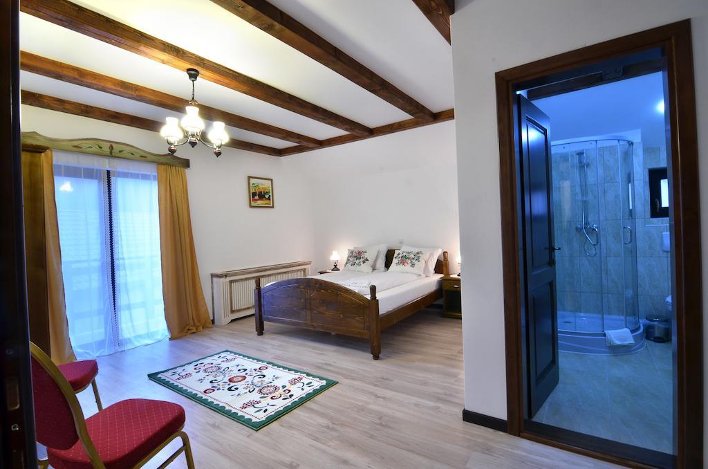 Casa Stefania Hotell Tălmaciu Rum bild