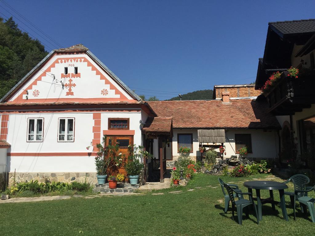 Casa Stefania Hotell Tălmaciu Exteriör bild